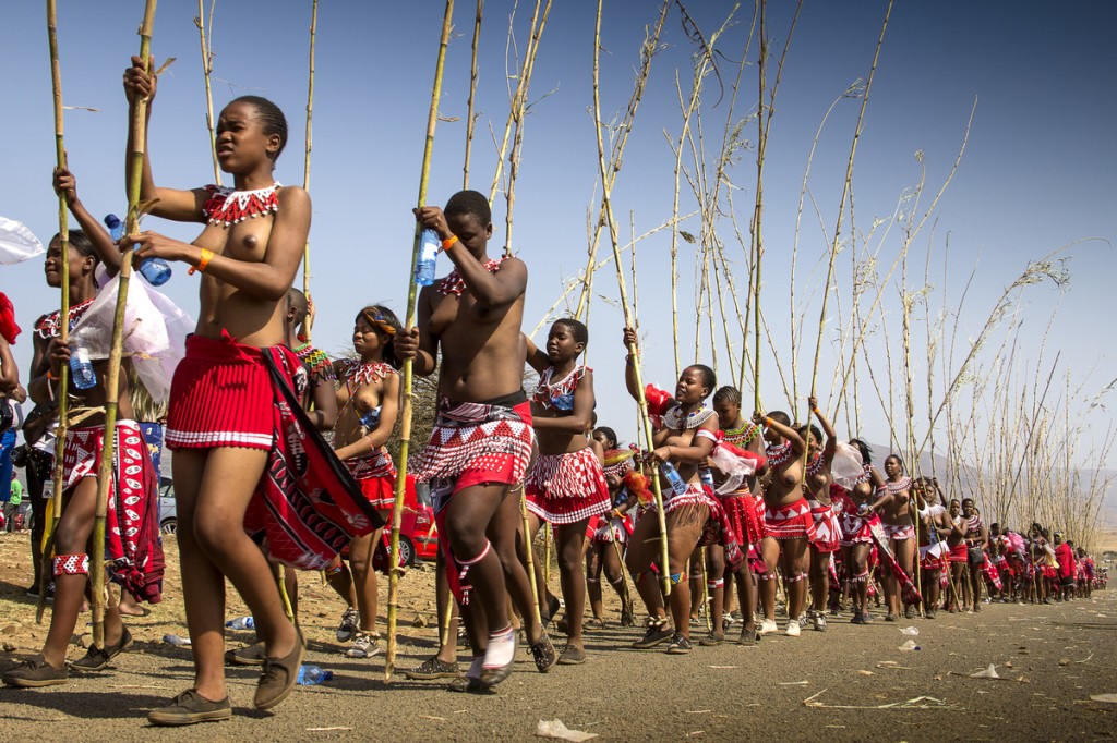 Zanele Muholi, Sans titre. -----Zanele Muholi, Untitled.