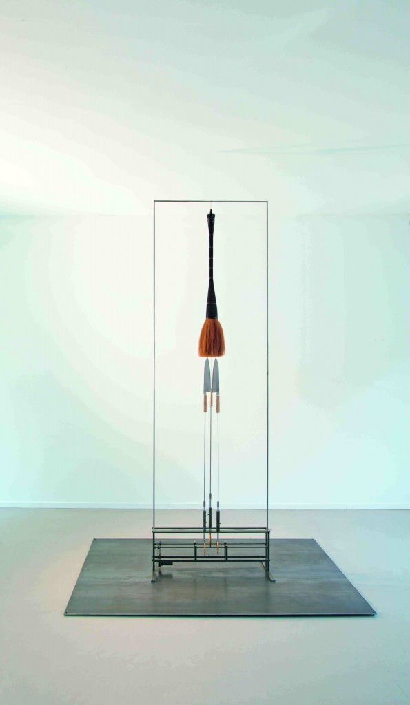 W18274BetweenTheKnivesTheEmptinessHD